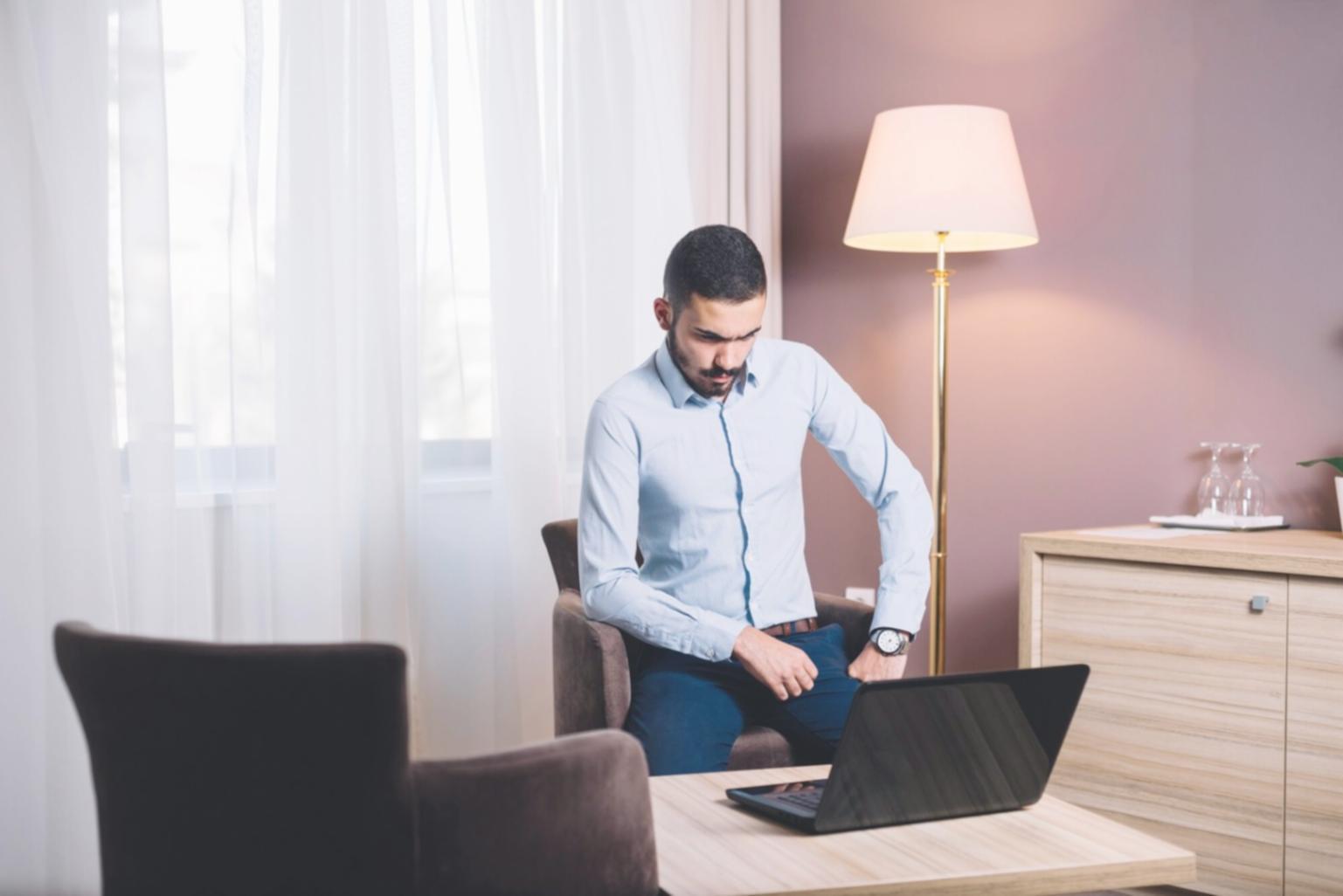 Espace de travail collaboratif où naissent les idées d'entreprise